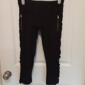 Lululemon leggings (size 6)